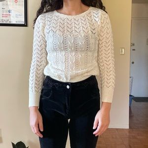 vintage white knit sweater 🕊